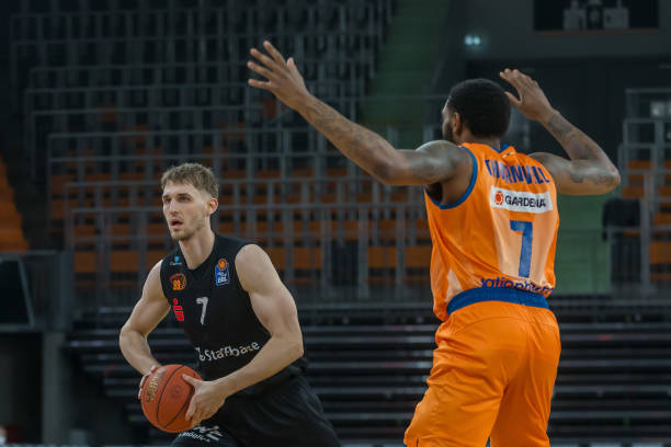 为本土青少 为本土青少